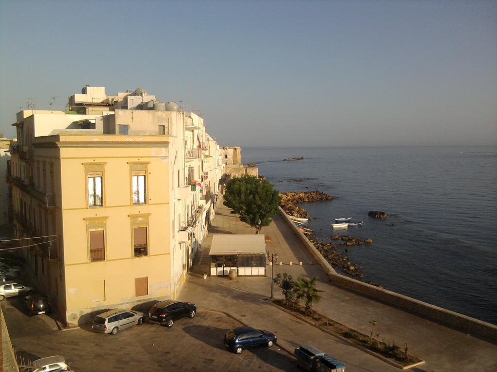 My House Trapani Apartment ภายนอก รูปภาพ