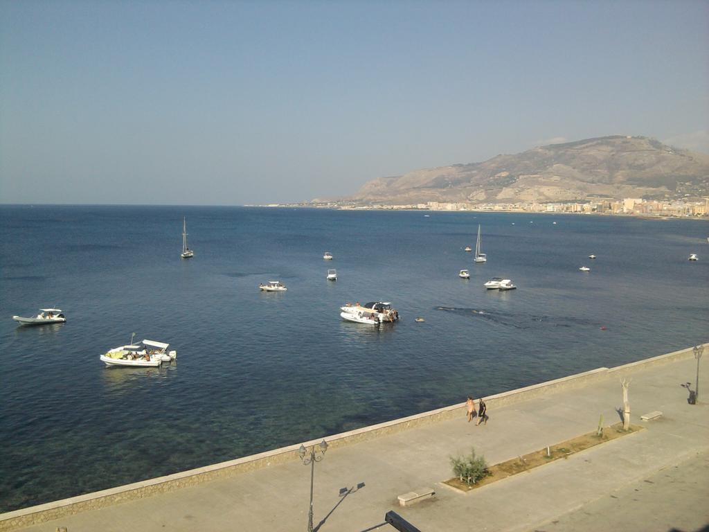 My House Trapani Apartment ภายนอก รูปภาพ