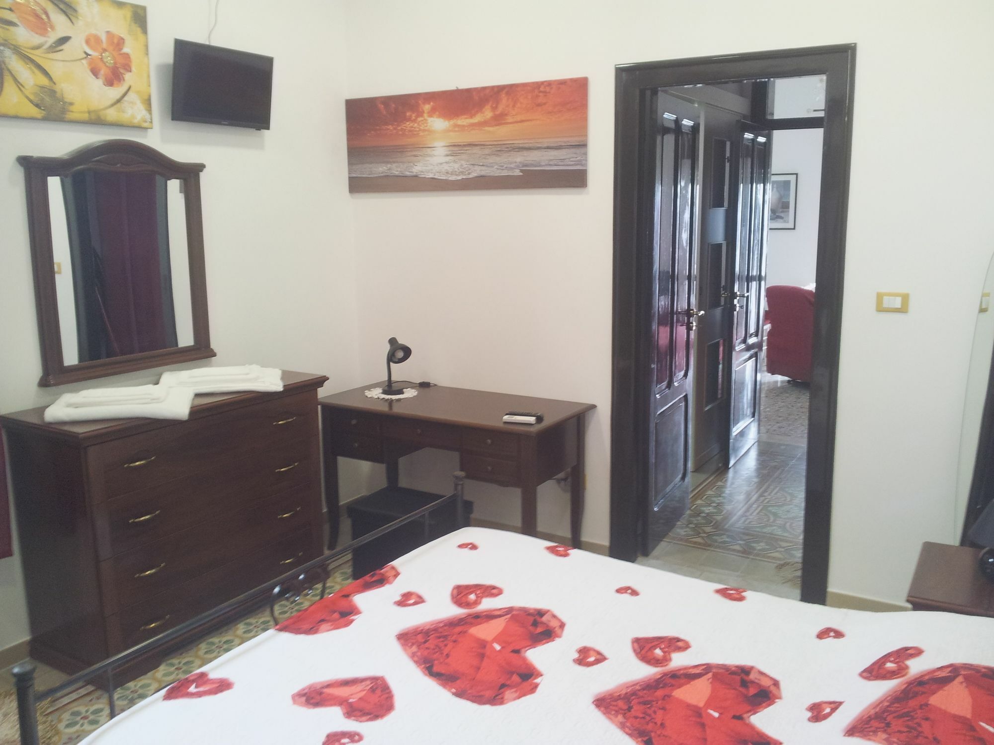 My House Trapani Apartment ภายนอก รูปภาพ