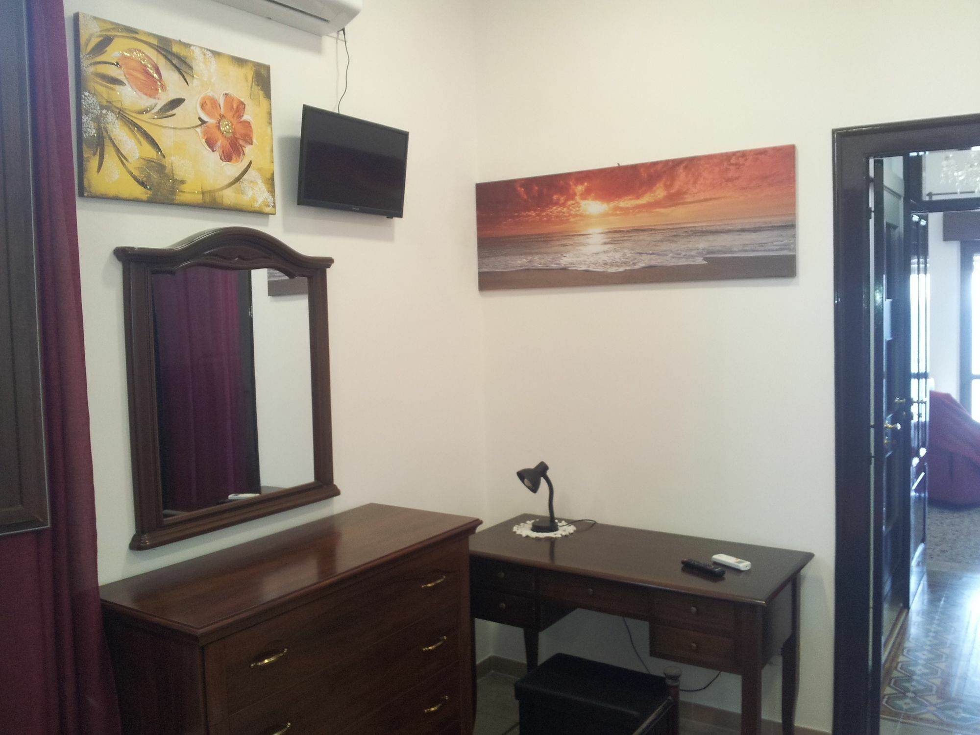 My House Trapani Apartment ภายนอก รูปภาพ